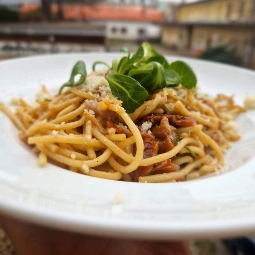 Restaurace Coolna Svitavy - Špagety aglio olio s parmskou šunkou, česnekem a parmazánem