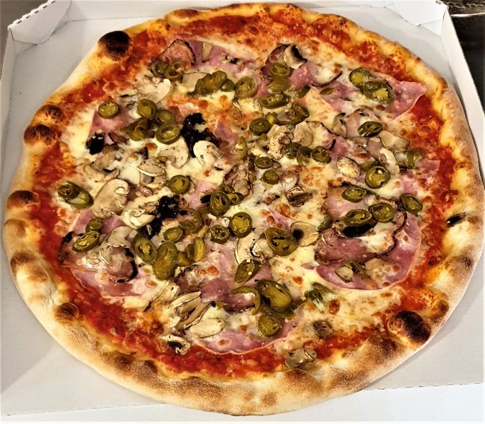 Pizza Dario Broumov - 21. Roma